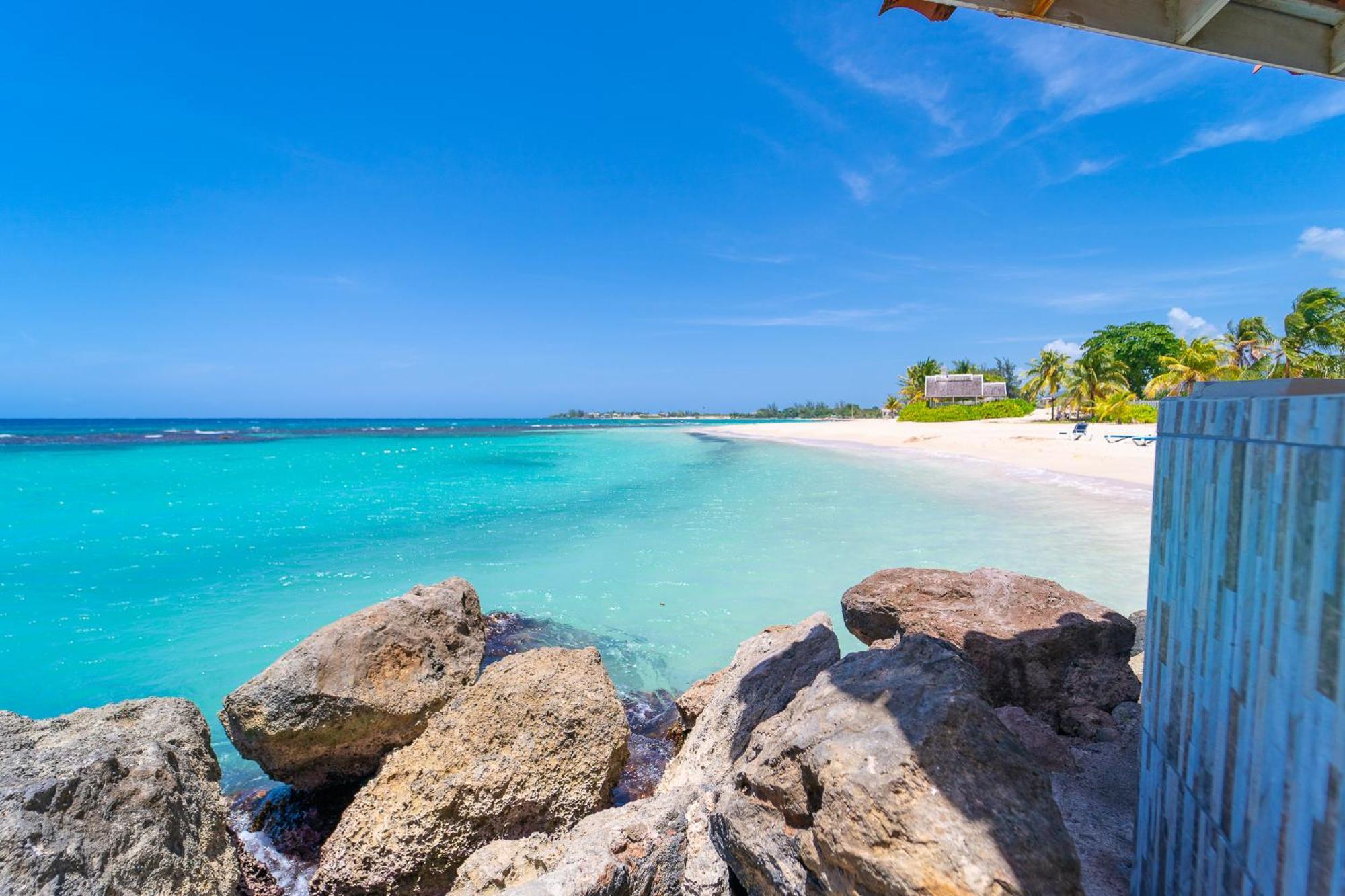 Franklyn D Resort & Spa All Inclusive รันอเวย์เบย์ ภายนอก รูปภาพ