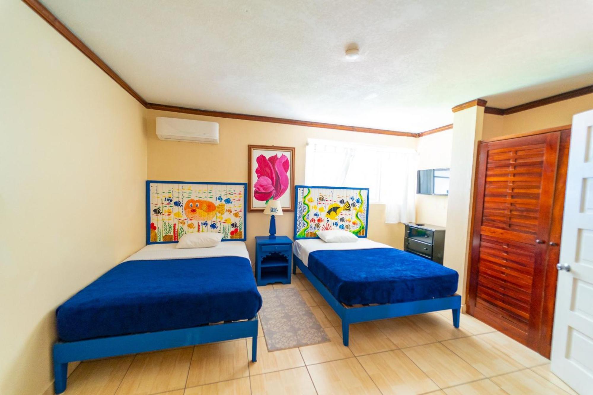 Franklyn D Resort & Spa All Inclusive รันอเวย์เบย์ ภายนอก รูปภาพ