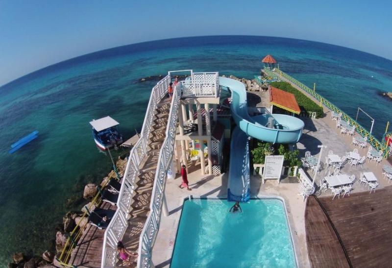 Franklyn D Resort & Spa All Inclusive รันอเวย์เบย์ ภายนอก รูปภาพ